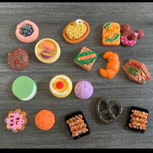 18 Pcs Dollhouse Crafting Miniatures Charms Cookies Sandwiches
